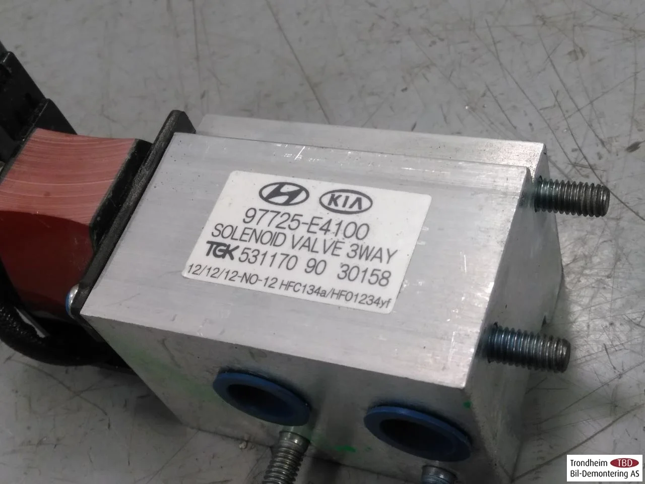 Hyundai IONIQ AE 2017-22 A/C, other view 3