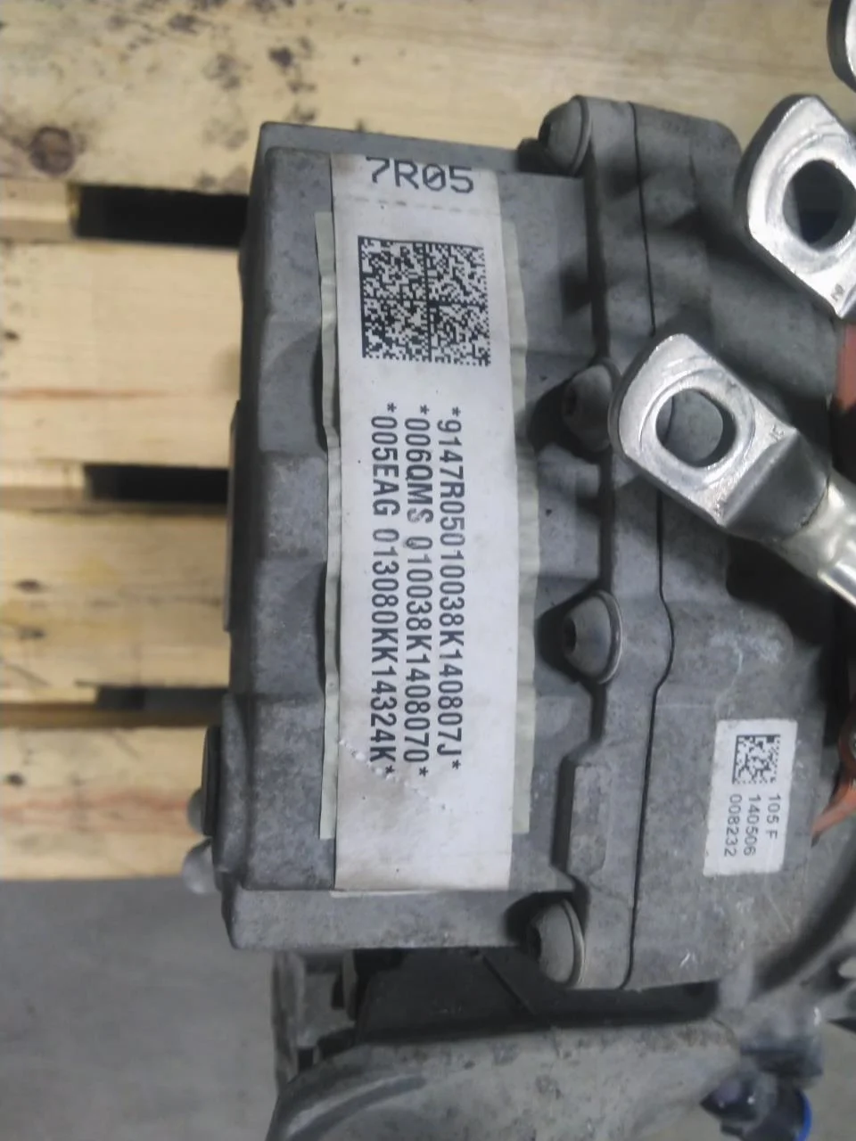 Volkswagen GOLF, E-GOLF VII 2013-20 Front electric motor view 3