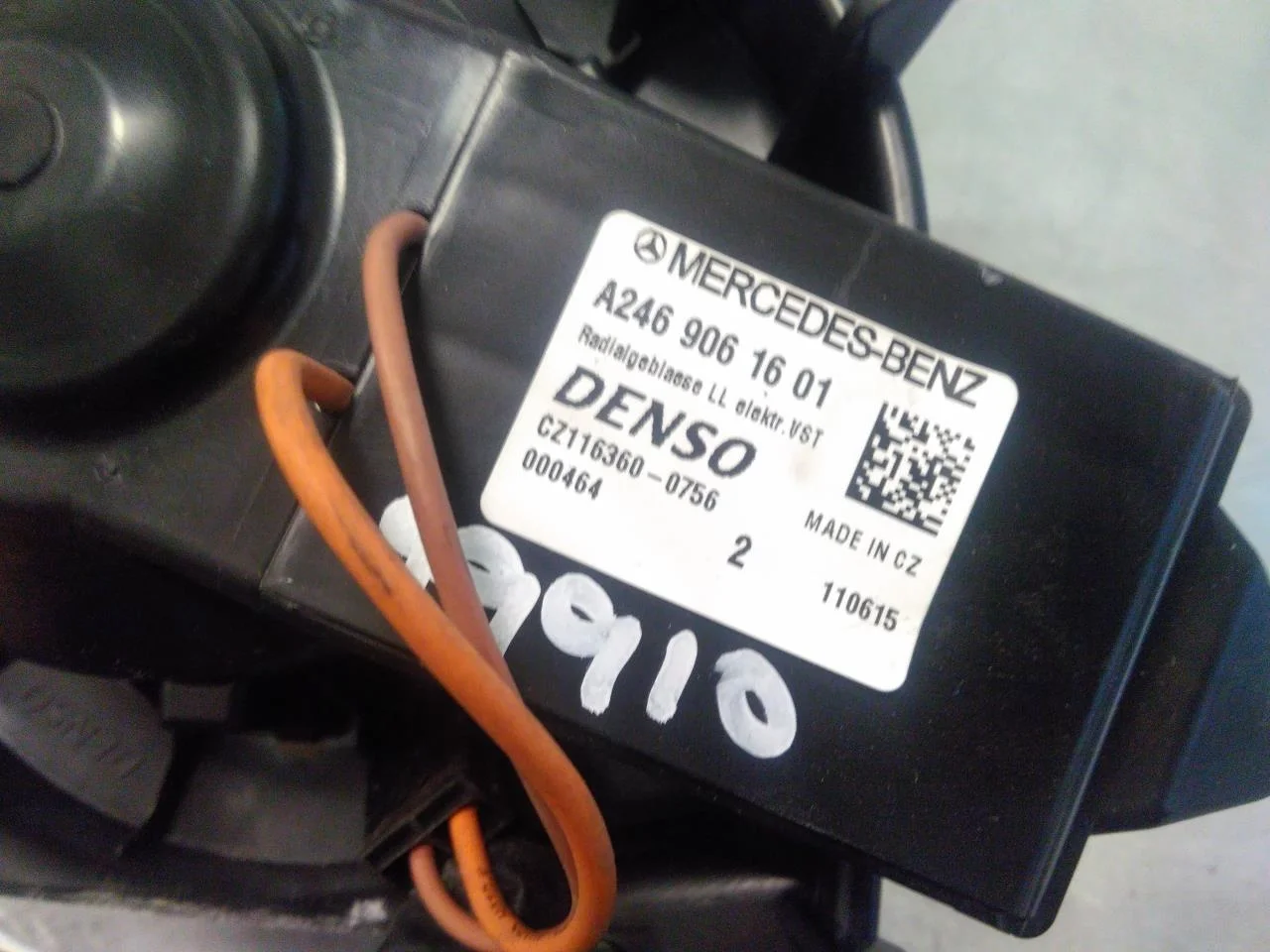 Mercedes B 180-200 W246/W242 2012-19 Fűtésventilátor motor nézet 3
