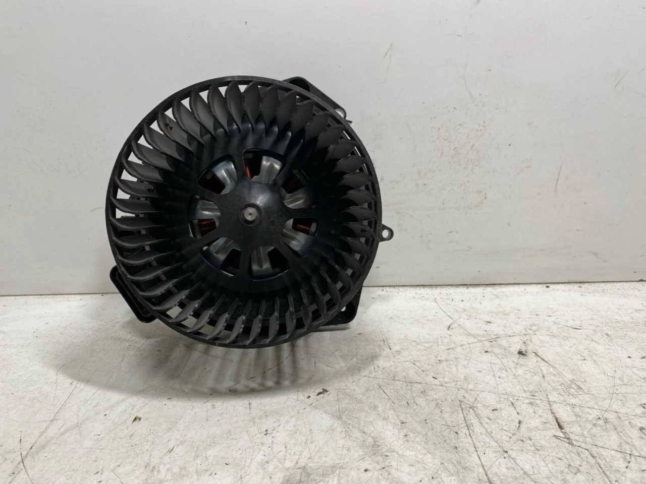Volkswagen ID.4 2021- Fűtésventilátor motor