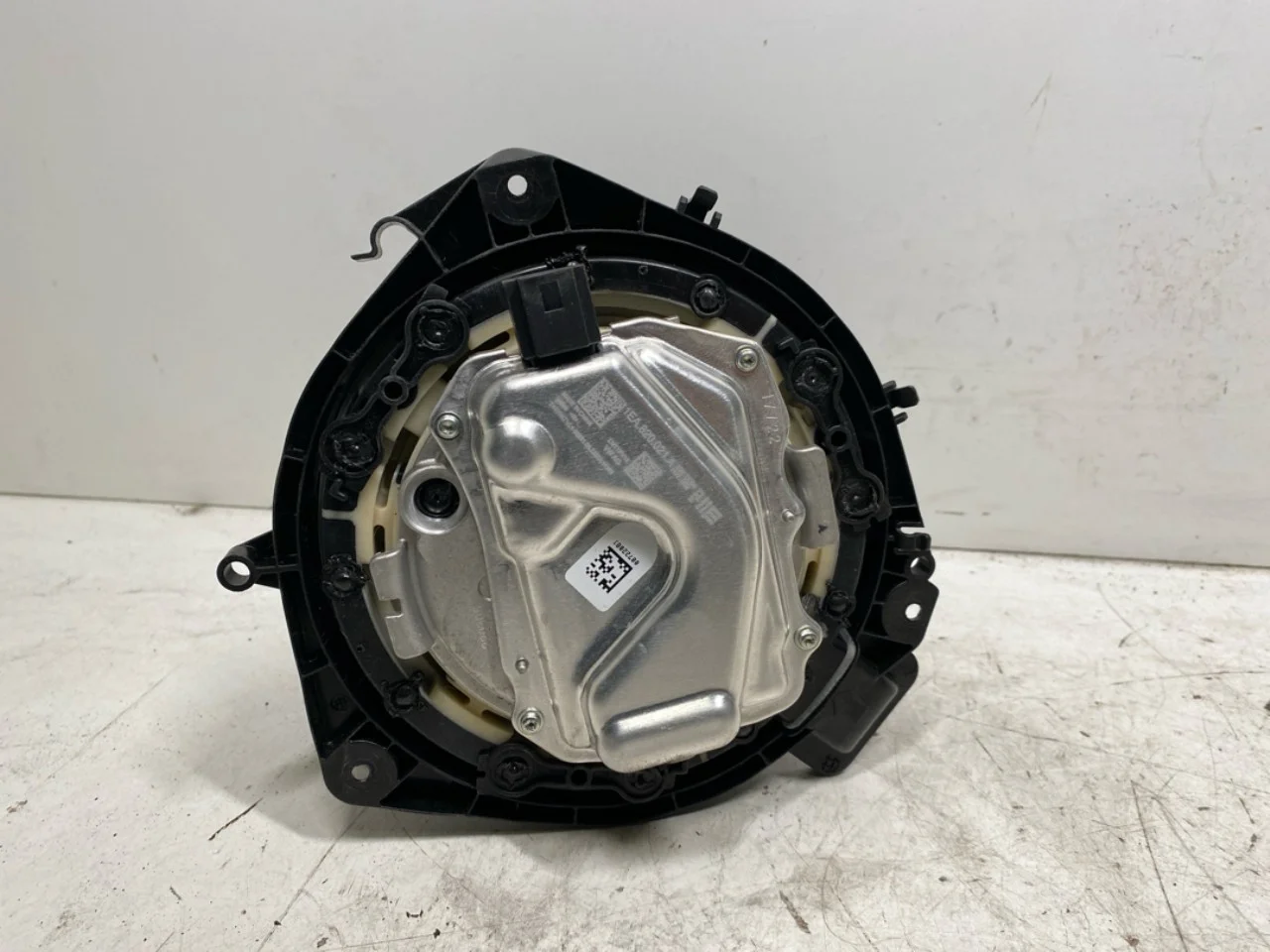 Volkswagen ID.4 2021- Fűtésventilátor motor nézet 3