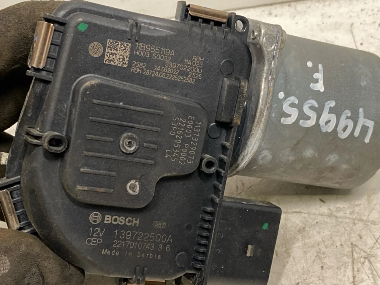 Volkswagen ID.4 2021- Ablaktörlő motor, szélvédő nézet 4