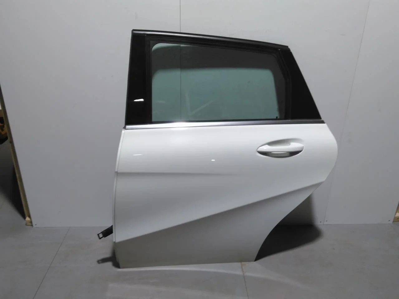 Mercedes B 180-200 W246/W242 2012-19 Ușă spate stânga, 4 uși