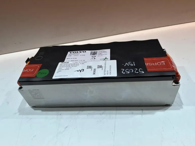 Volvo XC40/RECHARGE 2018- Nagyfeszültségű akkumulátor cella / modul