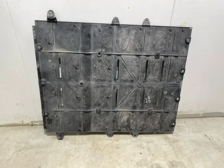 Lexus UX/300E 2019- Underbody protection plate (engine/gearbox/floor)
