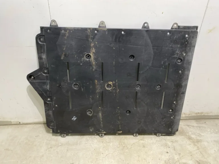 Lexus UX/300E 2019- Underbody protection plate (engine/gearbox/floor)
