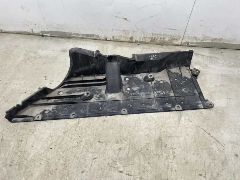 Lexus UX/300E 2019- Underbody protection plate (engine/gearbox/floor)