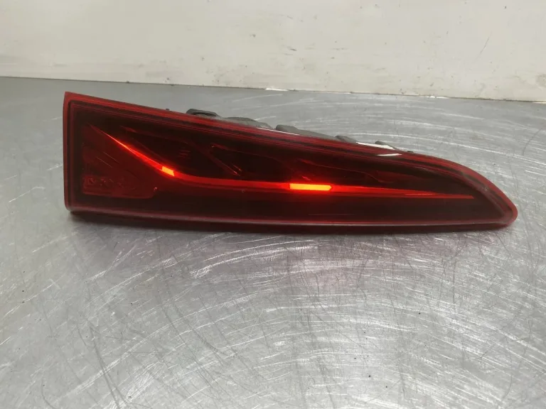 Hyundai KONA / ELECTRIC 2018-23 Lampă spate dreapta pe hayon, interioară