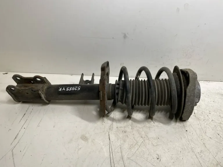 Mercedes B 180-200 W246/W242 2012-19 Amortizor tip McPherson, față stânga