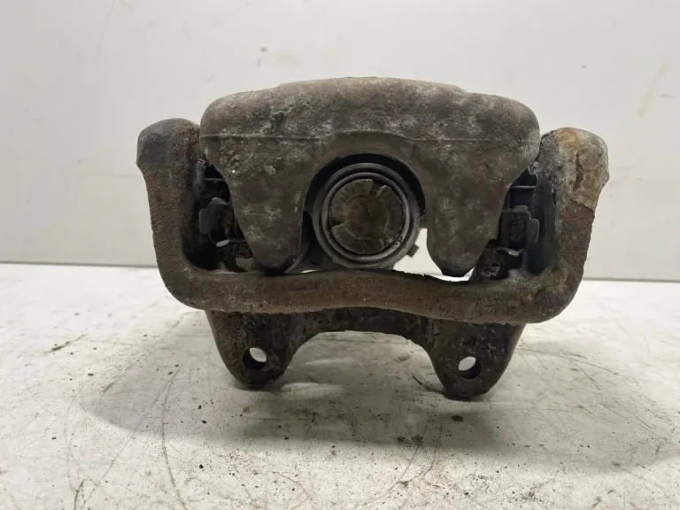 Mercedes B 180-200 W246/W242 2012-19 Etrier frână spate stânga