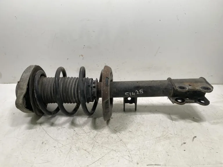 Mercedes B 180-200 W246/W242 2012-19 Amortizor tip McPherson, față stânga