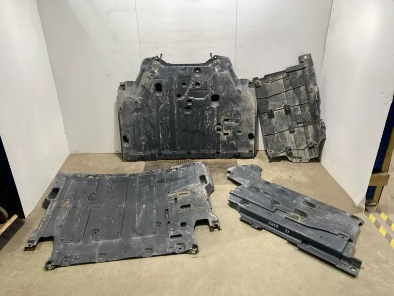 Opel / Vauxhall CORSA F 2020- Underbody protection plate (engine/gearbox/floor)