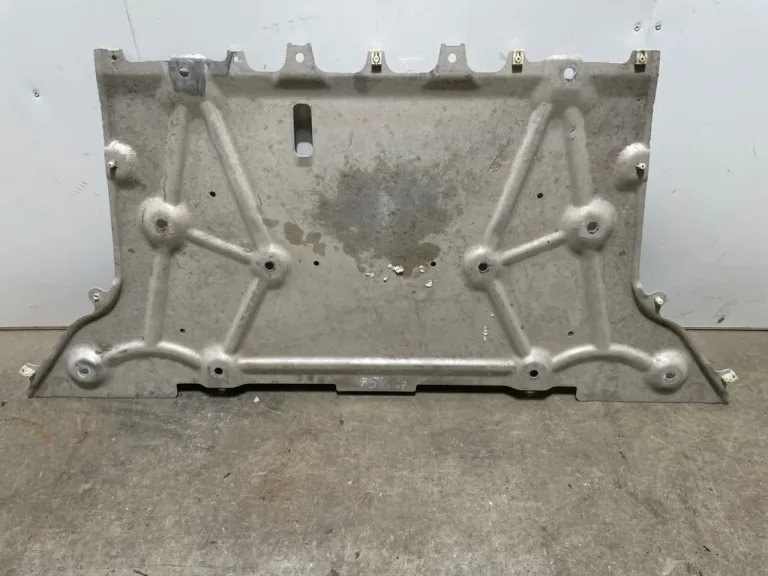 BMW I4 G26 2021-> Underbody protection plate (engine/gearbox/floor)